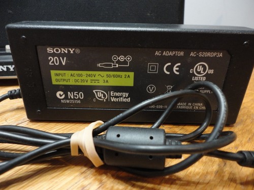 Haut-parleur audio Bluetooth Sony RDP-X200iPN et station d'accueil iPhone avec adaptateur - Photo 5 sur 12