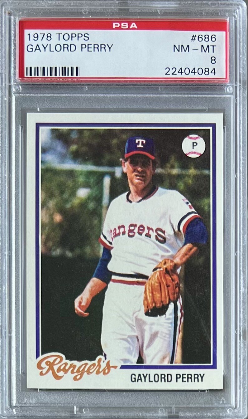 1978 TOPPS #686 GAYLORD PERRY HOF PSA 8 NM-MT RANGERS