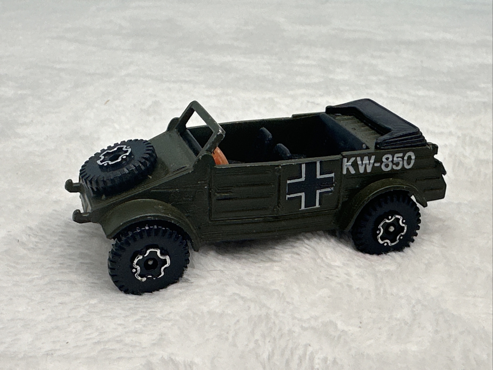 Vintage Playart Super Singles Kubelwagen kW850 164 German Army