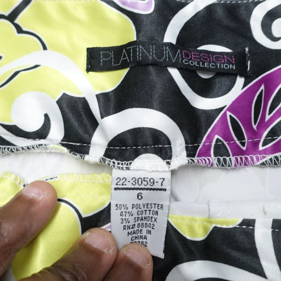 Pantalones Cortos Colección Diseño Platino Mujer 6 Negro Amarillo Floral Poliéster Elástico Foto 3 de 4