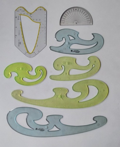 Kurvenlineale