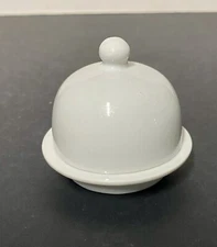 Vtg White Porcelain Domed Covered Single Serve Butter Dish Portobello By Inspire