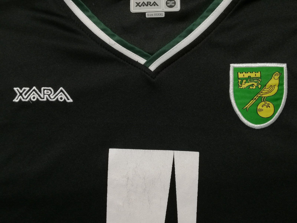 2009-11 Norwich Maillot extérieur Holt #9 - 6/10 - (S