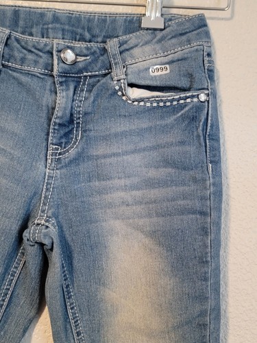 Faded Glory Jeans Girls Size 8 Slim Tapered Embroided Back Pockets Denim Blue - Picture 3 of 9