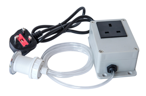 AIR SWITCH FOR SPA/WASTE/GARBAGE DISPOSAL (INSINKERATOR) 230VAC UK SOCKET - Picture 1 of 4