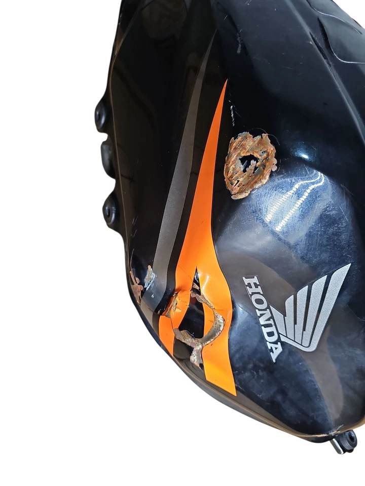 TANQUE DE GASOLINA HONDA CBR500R CBR500RA 13-18 OEM 17500-MGZ-J01ZB - NEGRO CON DAÑOS Foto 4 de 4