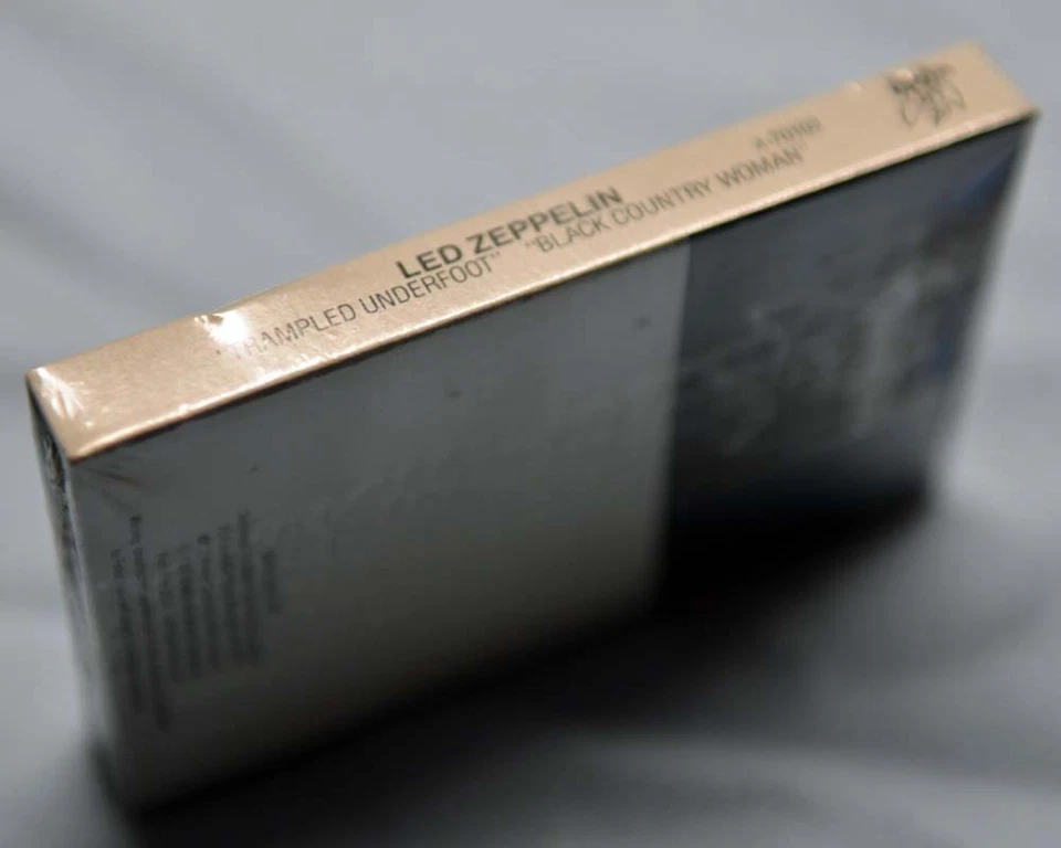 LED ZEPPELIN Trampled Underfoot / Black Country Woman US 1990🟢MINT/SEALED🟢 - Image 4 of 4