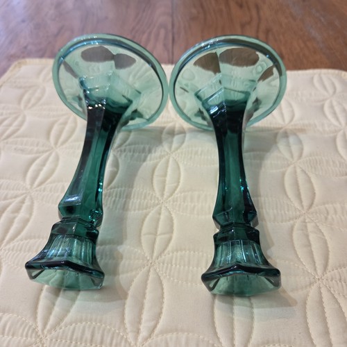 Vintage Indiana Glass Emerald Green Candlestick Holders - Set of 2 - Picture 6 of 9