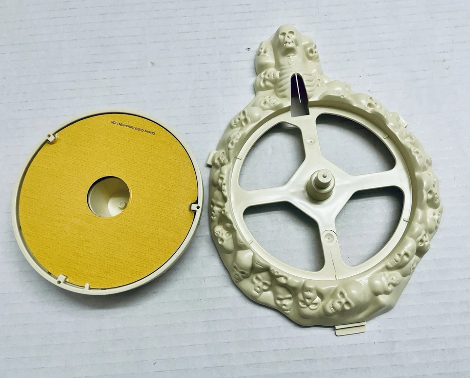 Game Of Life Pirates of the Caribbean Dead Man’s Chest Replacement Parts Spinner - Image 4 of 4