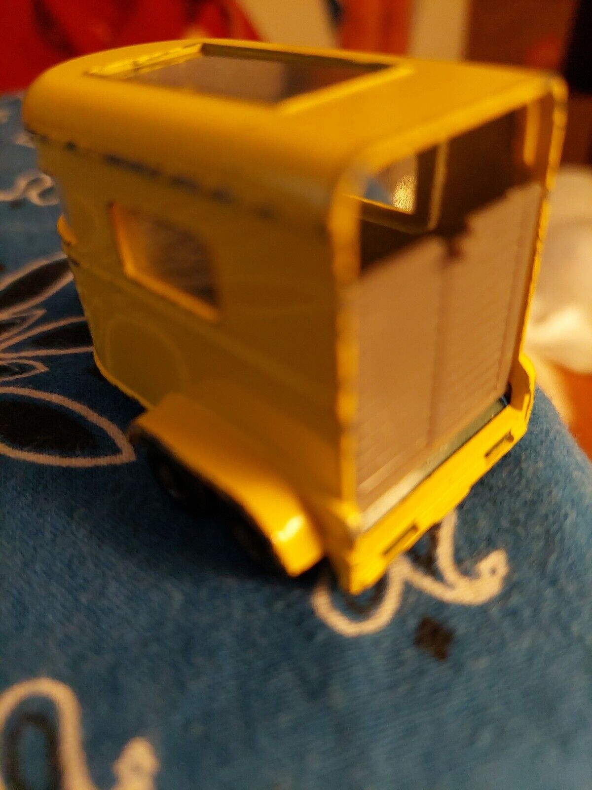 Picture 4 of 12
