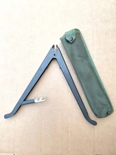 Vietnam Era USGI M3 Bipod With Wire Cutter And Ammo Can Opener In Canvass Case