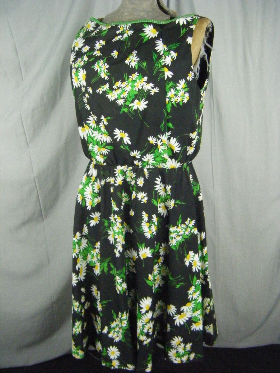 70s black and white dress Size 6 Maxi Dress