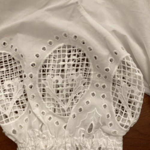 ASTR the Label Top White Double V -Cross Top Puff Sleeve w/ Detailing Size L. - Picture 9 of 10