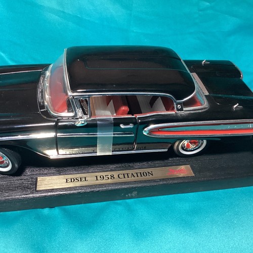 ROAD SIGNATURE 1958 EDSEL CITATION Black With Stand - Picture 3 of 12