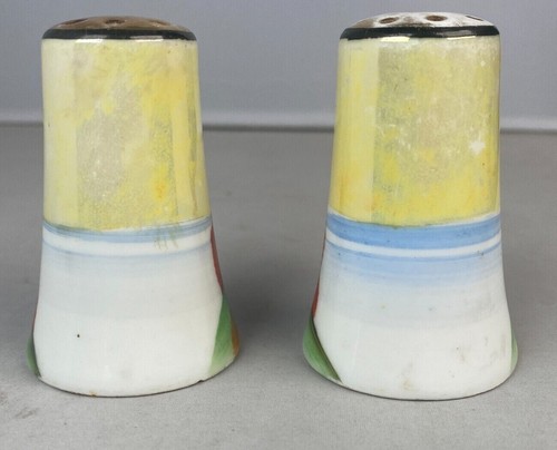 Japan Vintage Salt and Pepper Shakers Porcelain Ceramic Windmill Painted - Picture 5 of 6