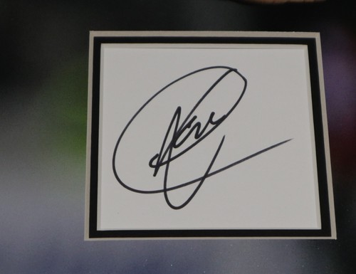 Montaje Fotográfico Xavi Hernández Firmado Personalmente a Mano 16x12 Auténtico Regalo Barcelona - Imagen 2 de 3