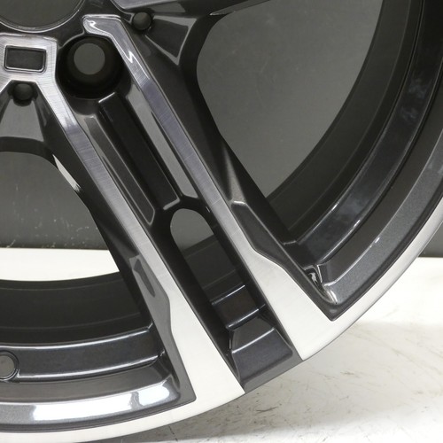 BMW 1 2 SERIES 819M F40 F44 18'' ALLOY WHEEL RIM DIAMOND CUT 8092352 GENUINE X1 - Picture 8 of 14