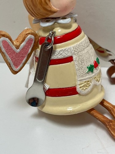 Hallmark Keepsake Ornament Kitchen Angel Sue Tague Artist 2007 - Picture 7 of 15