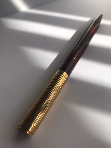 Bolígrafo ST Dupont Gatsby, líneas verticales con laca borgoña de China. Como nuevo - Imagen 5 de 20