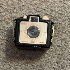 Kodak Brownie Bullet Bakelite Dakon Lens Eastman Black Camera Vintage