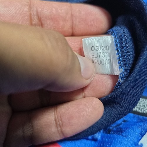 Camiseta de fútbol local Adidas Japón 2020 Oliver Atom para hombre versión M jugador - Imagen 7 de 10