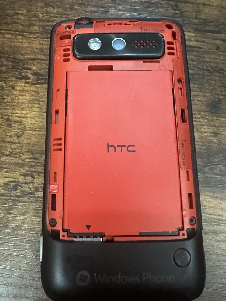 HTC 7 Trophy MWP6985 32GB Black (Verizon) Unlocked-EXC! With Box And Papers - Image 3 of 3