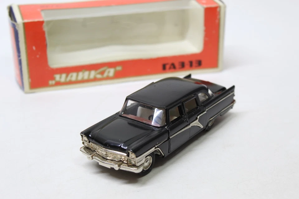 RARO COCHE YANKA TA3-13 URSS CCCP NEGRO LIMUSINA 1:43 EN CAJA Foto 4 de 4