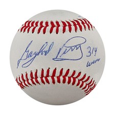 Gaylord Perry Cards, Rookie Card and Autographed Memorabilia Guide 31