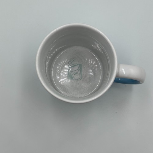 2017 Dunkin' Donuts 16 oz Coffee Mug Blue Wave & White Ceramic, Microwaveable - Picture 9 of 9