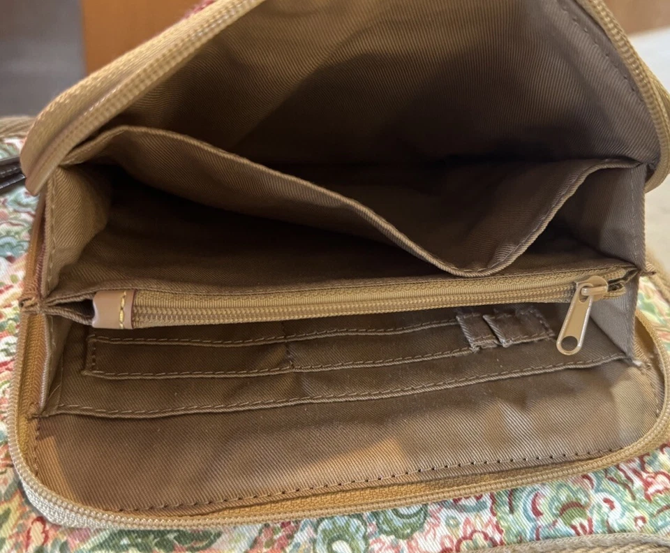 Cartera Bandolera Fossil Auténtica Clásica Floral Pequeña Múltiples Bolsillos Foto 3 de 4