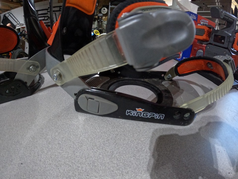 Kingpin snowboard bindings with plates size LG / XL eBay