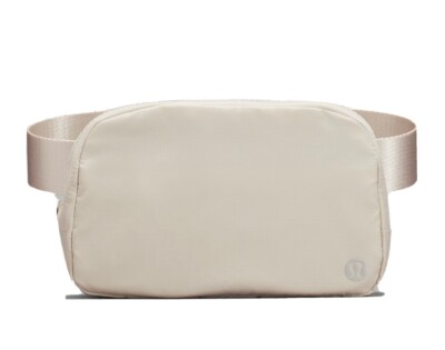 lululemon everywhere belt bag 1l white Lululemon Everywhere Belt Bag 1L White Opal