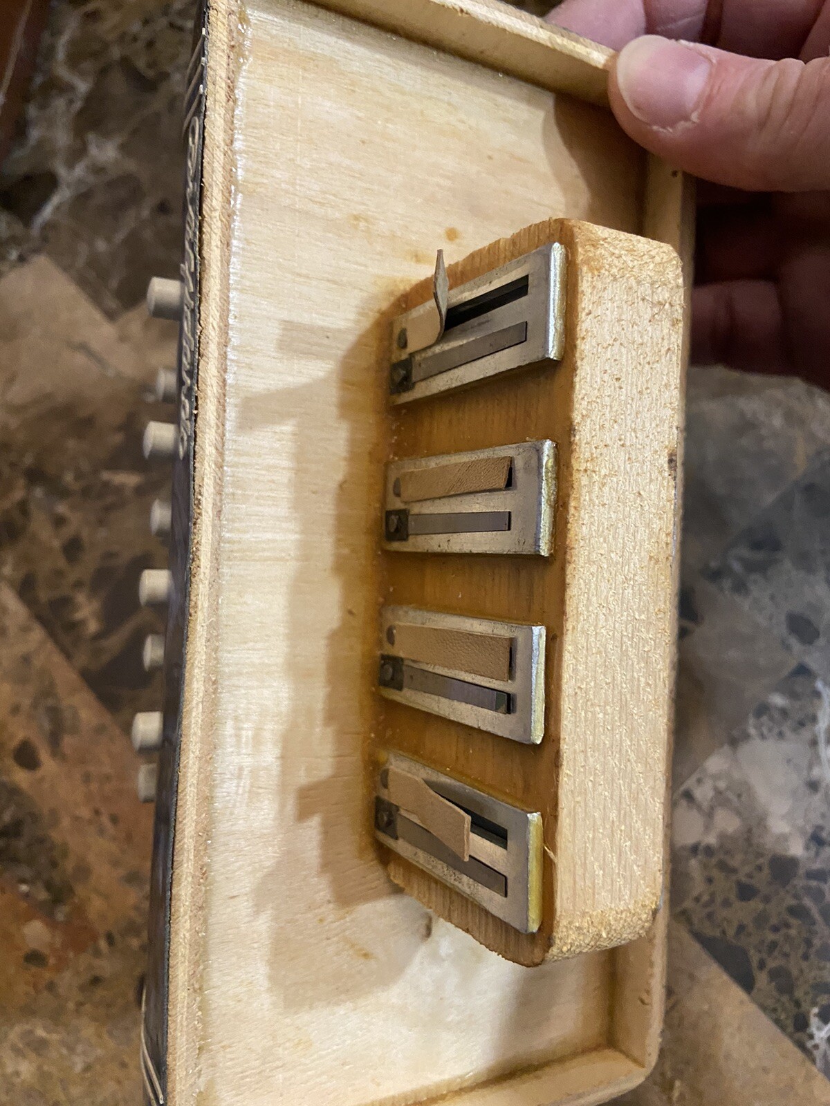 VINTAGE Barera Venezia Italy Castelfidardo Baby Accordion & case Parts or Repair eBay