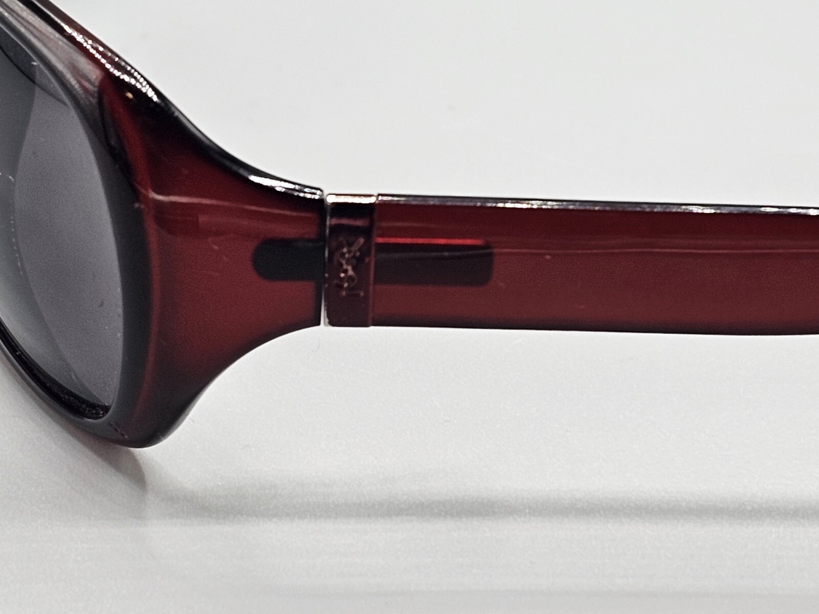 Occhiali da sole Yves Saint Laurent YSL YSL2008 S rossi ovali 59 x 15 Made in Italy