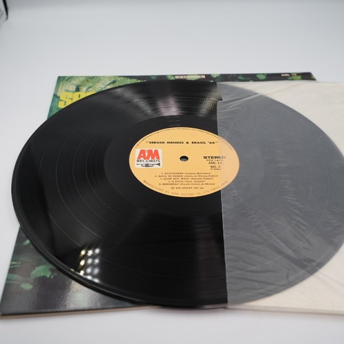 SERGIO MENDES / SERGIO MENDES & BRASILIEN '66 - SERGIO MENDES & BRASILIEN '66 - Bild 5 von 5