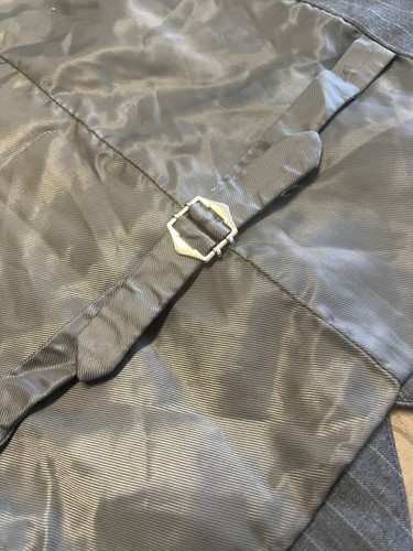 Men’s Ruth & Boaz Vest Grey Pinstripe 3 Pocket 4 Button Size Small - Picture 4 of 7