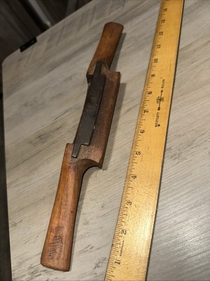 Antique Spoke Shave Made In Sheffield England, Nice Patina! ￼