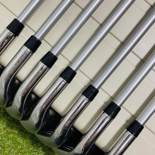 Callaway Right Handed Iron Set MAVRIK 5-9,Pw,Aw Diamana 50 Flex R - Picture 6 of 9
