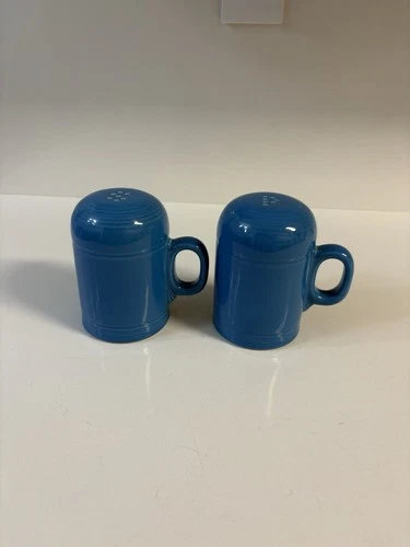 FIESTAWARE RANGE-TOP SALT PEPPER SHAKERS PEACOCK BLUE RANGE TOP FIESTA RETIRED