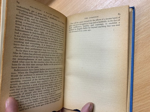 1942 1ST EDITION "VIC-WELLS: A BALLET PROGRESS" P W MANCHESTER HB BOOK (P2) - Imagen 17 de 21