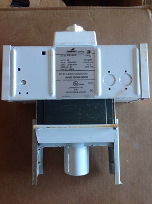 COOPER LIGHTING  HPSS-400-MT White