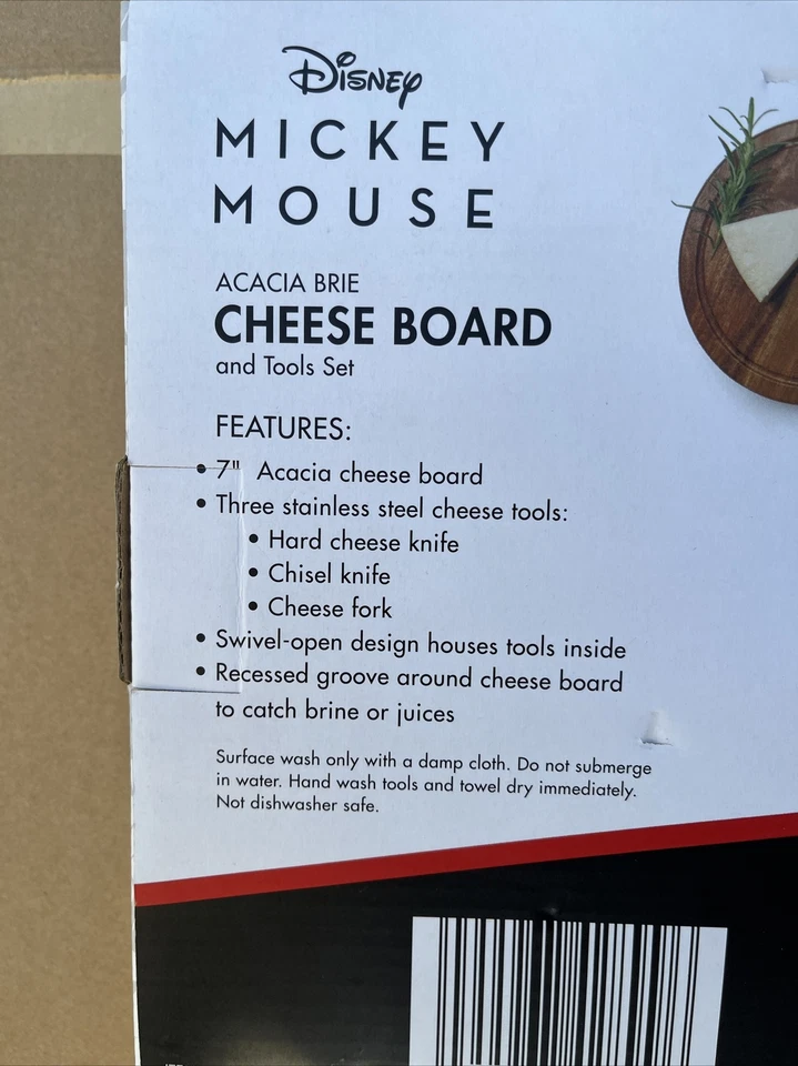 Disney Classics Mickey and Minnie Mouse Brie Acacia Wood Cheese Board Set New - Image 4 of 4