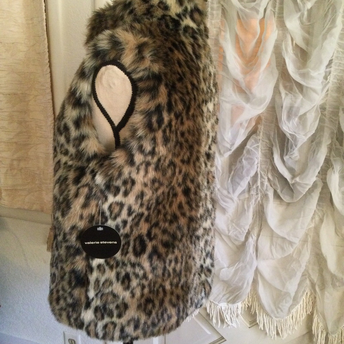 即完売 US 三軒茶屋 Fake Fur Leopard Zip Up Vest US 三軒茶屋 Fake Fur Leopard Zip Up Vest Leopard Faux Fur