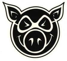 Pig Wheels Skateboard Sticker Logo Schwarz Weiss 11,5x11cm Gestanzt