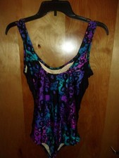 WOMAN'S SPEEDO BLUE PURPLE BLACK PRINT SWIMSUIT BUILT IN BRA SIZE 8