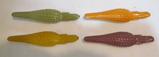 LOT OF 4 ALLIGATOR CROCODILE VINTAGE TIN LITHO CLICKER NOISEMAKER DIFF. COLORS