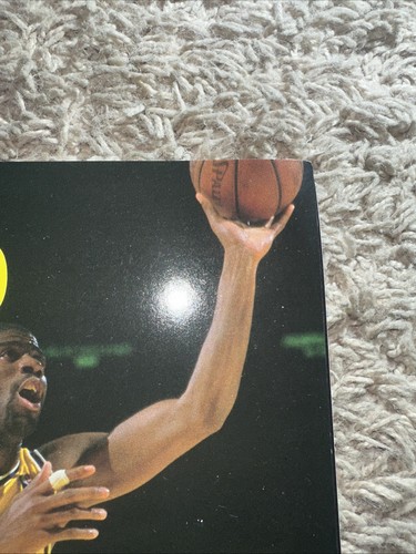 Beckett Basketball Card Monthly July August 1990 Magic Johnson Issue # 3 - Picture 4 of 6