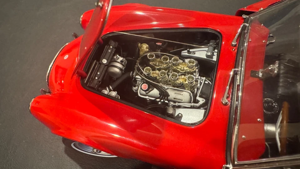 Retired 1/18 Exoto Racing Legends 1963 289 Cobra Red w Red Top Die-Cast Model - Image 4 of 4