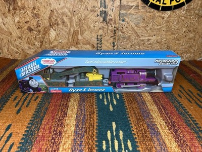Trackmaster RYAN & JEROME Motorized Train DVF85 Thomas and Friends NEW SEALED