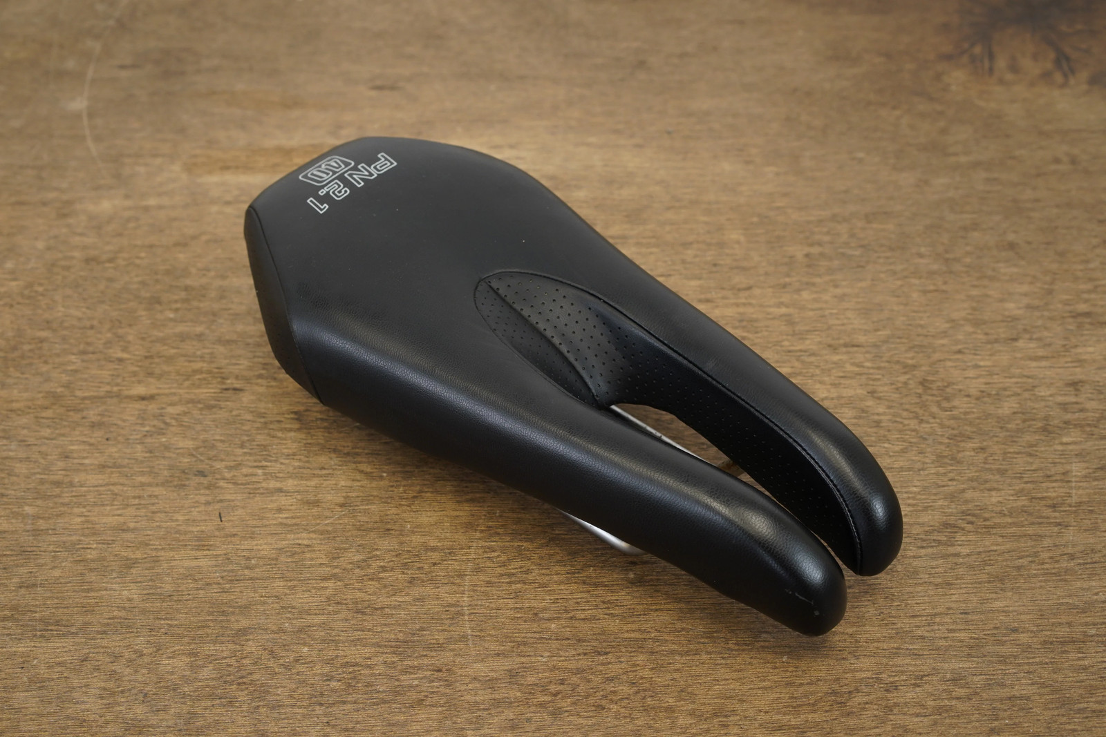 120mm ISM PN 2.1 40 TT Triathlon Road Saddle 360g